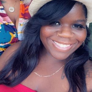 Meet your Posher, Shemesha